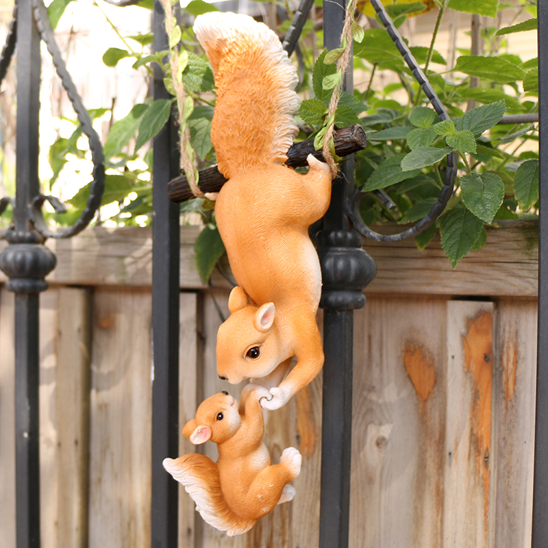 Resin Art Tree - Mother Child Squirrel Resin Hanging Swing