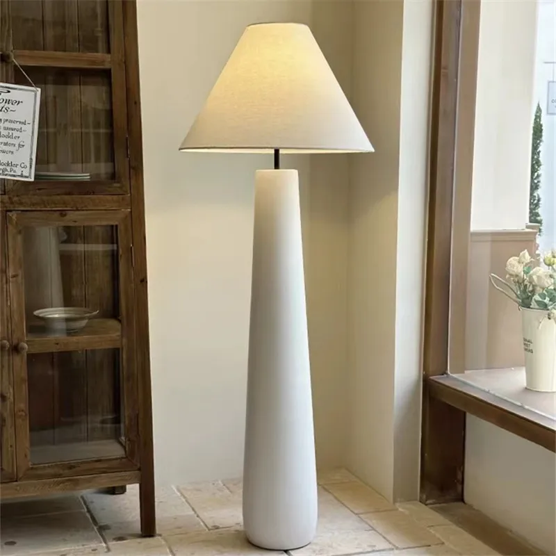 Wabi Sabi White Mushroom Stand - Resin Art Floor Design reseña y precio