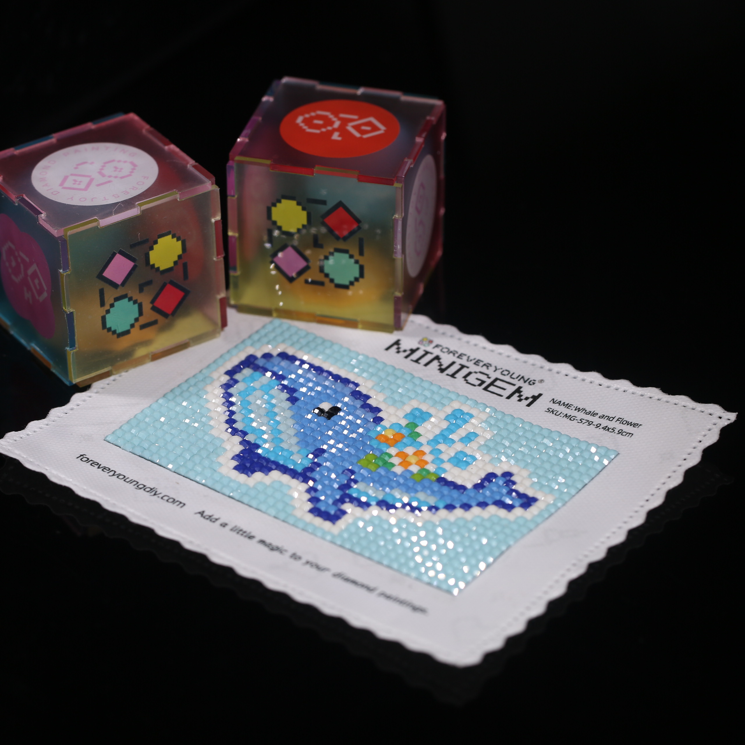 Minigem®: Whale and Flower 9.4 - Resin Art With Flowers reseña y precio